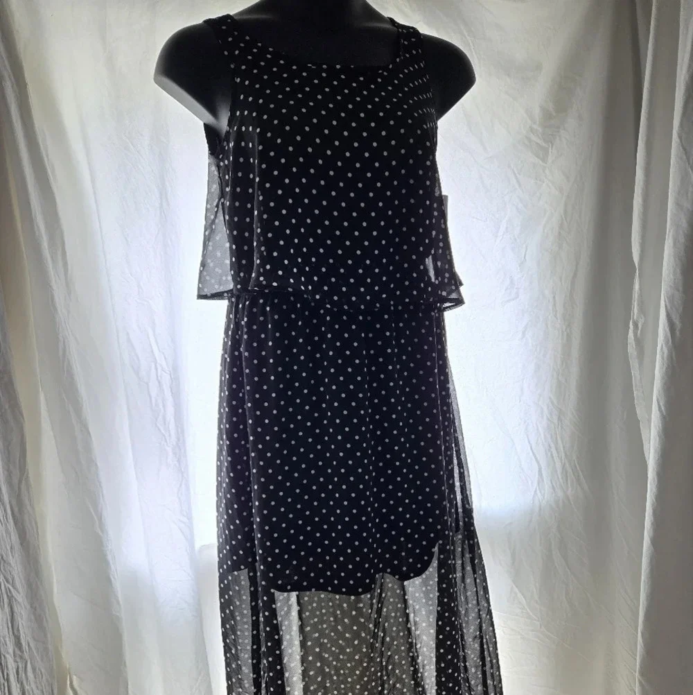 Lovely Faux 2 Piece Dress NWT - Picture 4 of 8